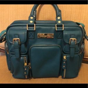 The House of Flynn Mini Evermore